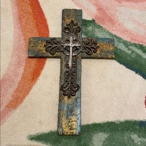 Cross wall decor